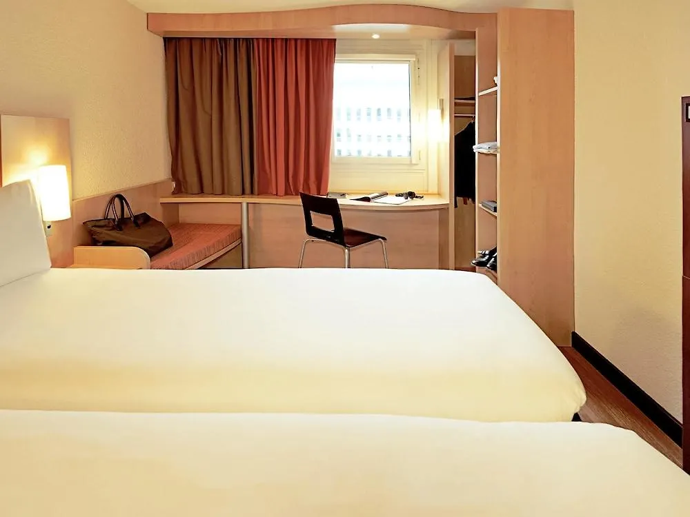 Hotel Ibis Lisboa Alfragide Amadora 2*,