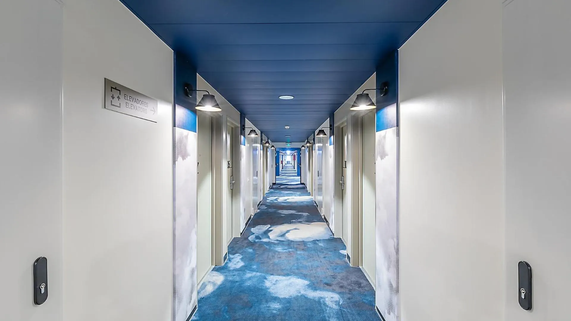 **  Hotel Ibis Lisboa Alfragide Amadora Portugal